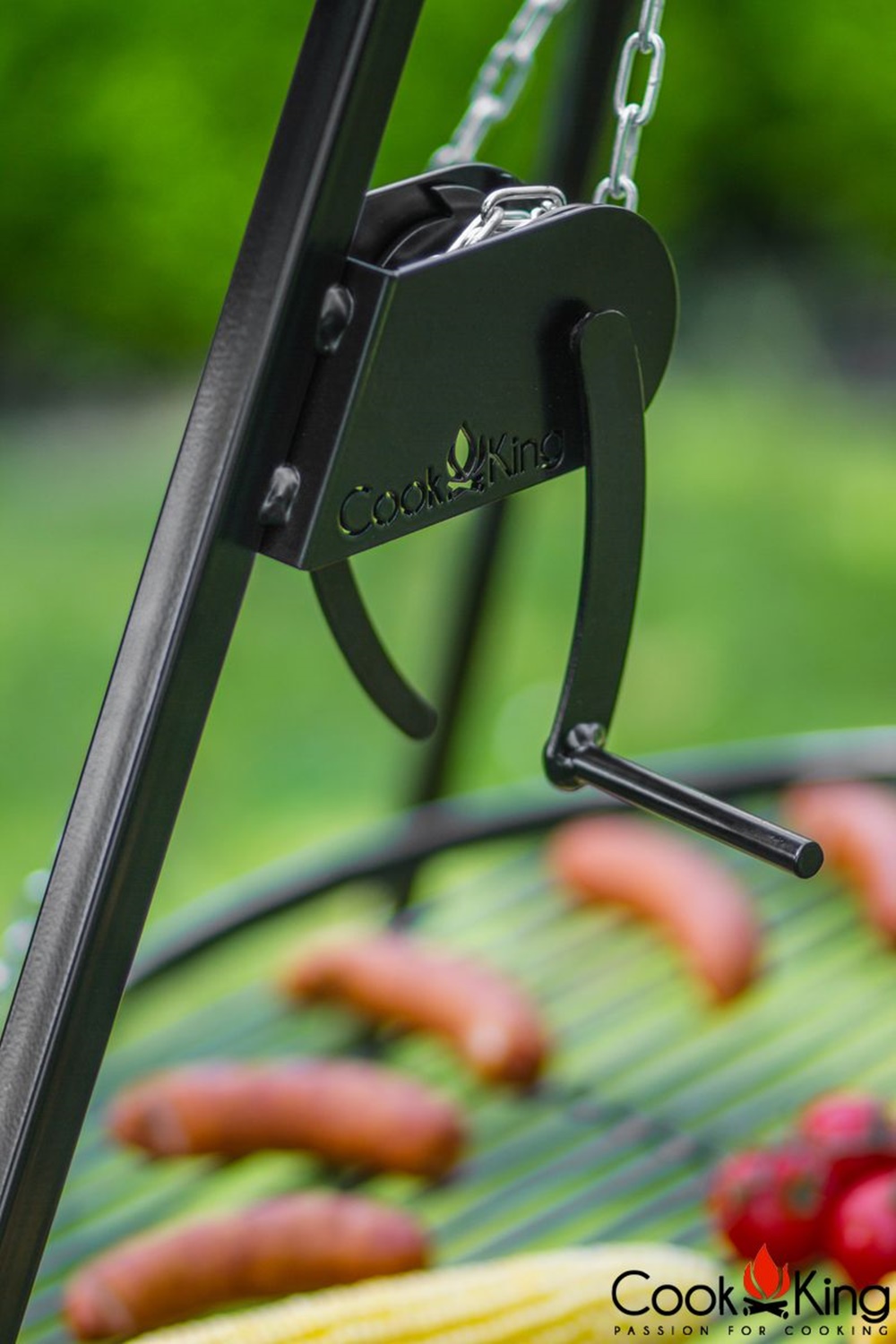 Schwenkgrill Set mit Feuerschale „VIKING“ Ø 80 cm – Dreibein 180 cm, Grillrost Ø 70 cm & Kurbel