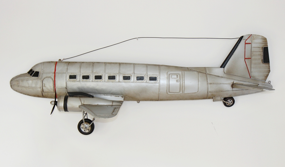 Blechflugzeug Modellflugzeug Oldtimer Douglas DC-3 Flugzeug L 98 cm Schnitt-Wandmodell aus Blech