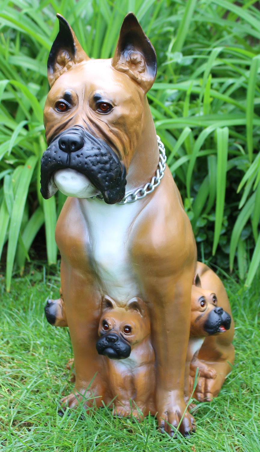 Deko Garten Figur Dekofigur Gartenfigur Tierfigur Hund Boxer mit drei Welpen aus Kunststoff H 59 cm