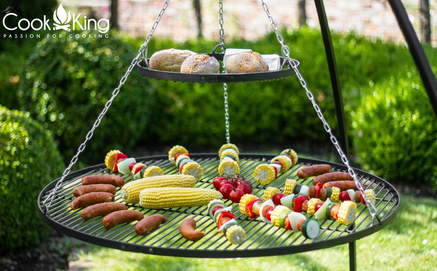Schwenkgrill H 180 cm mit Doppelrost aus Rohstahl 80 cm + 40 cm Dreibein Grill Tripod Grillen